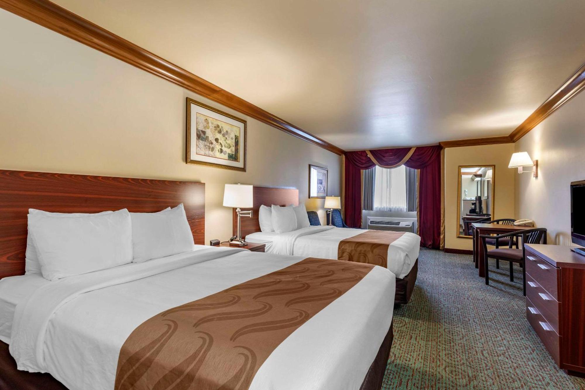 Quality Inn & Suites Denver Airport - Gateway Park Aurora Exteriér fotografie