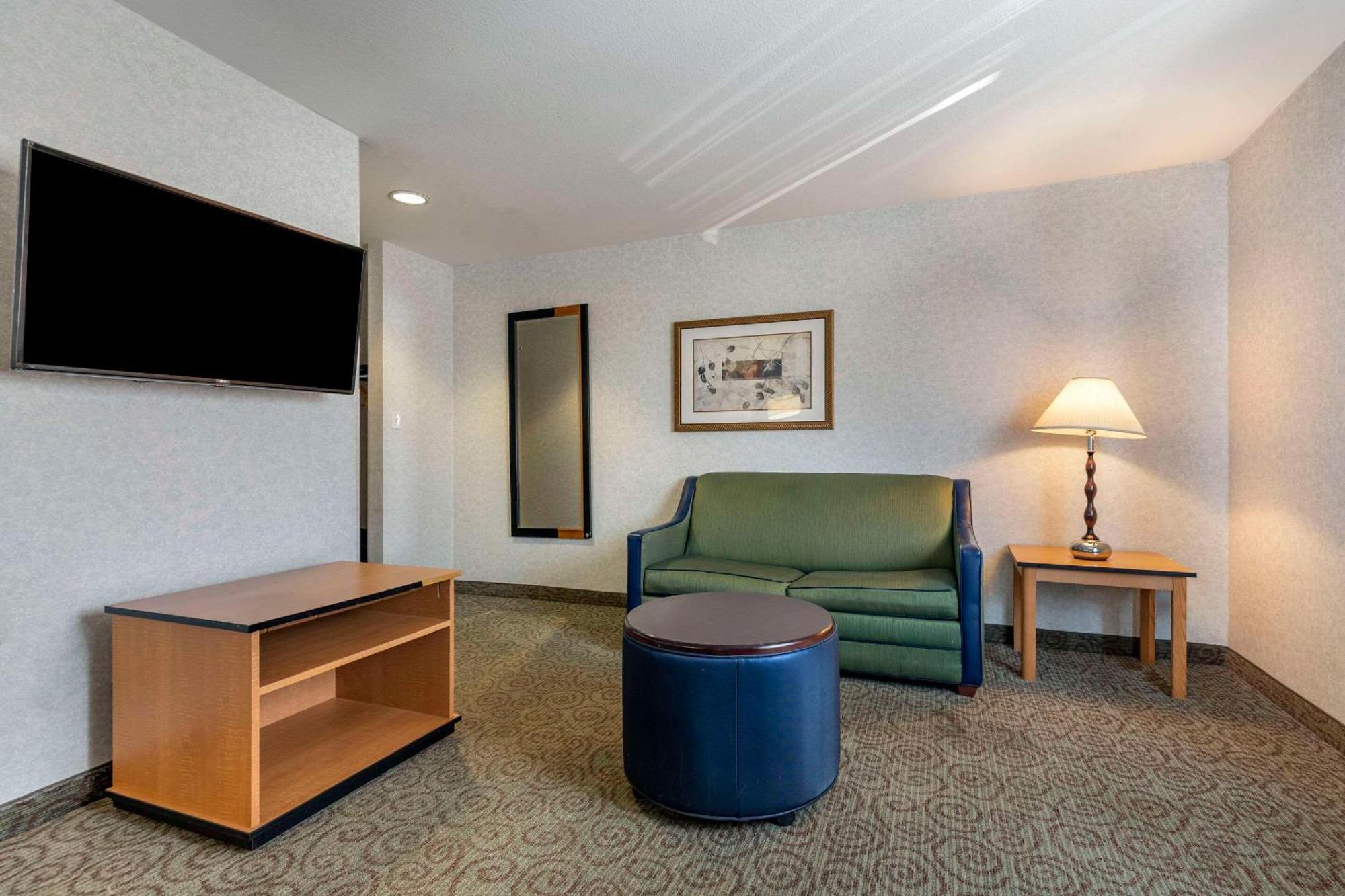 Quality Inn & Suites Denver Airport - Gateway Park Aurora Exteriér fotografie